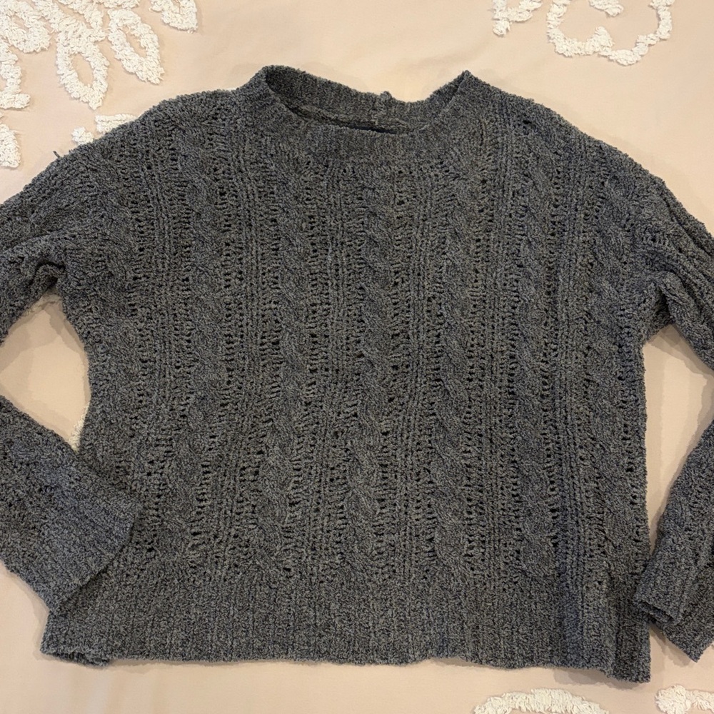 AE Light Fairy Chenille Gunmetal Grey Cable Knit Cozy Ultra Soft Sweater 🔮